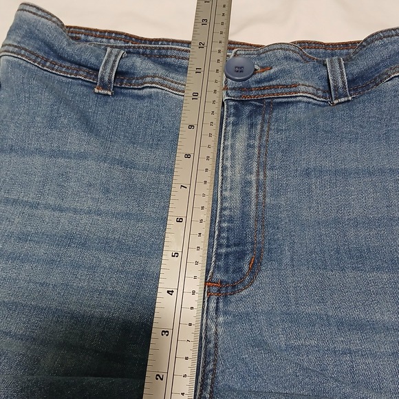 OAT New York Women Wide Leg Cropped Jeans Frayed Hem Blue Size 6 28 - Picture 8 of 8